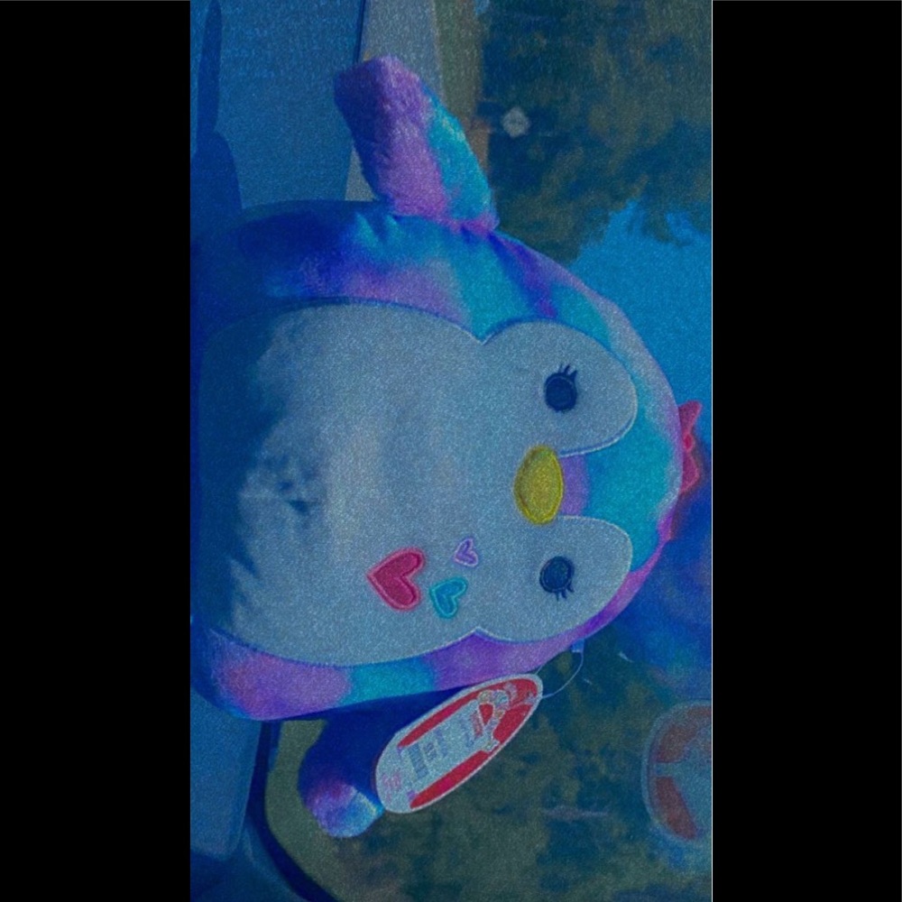 8 inch Tomara , penguin squishmallow